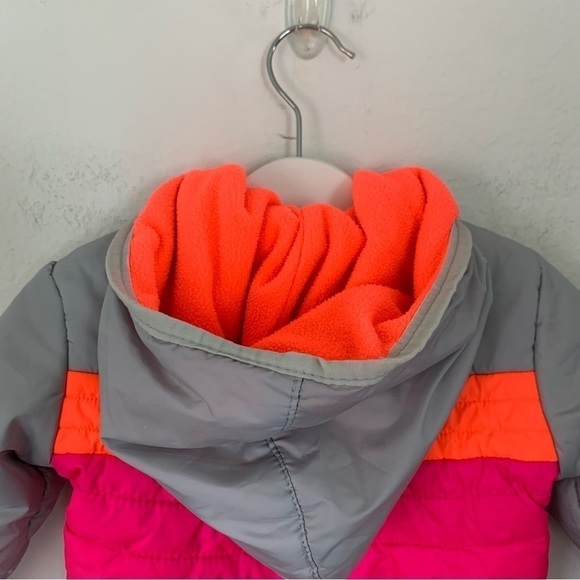 Champion Baby Girl Puffer Jacket Fleece Lined Size 12 Months fluorescent Hooded - Picture 3 of 14